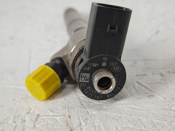 Volkswagen OE 0445110469 04L130277AC 04L130277ac injection injector 2.0 tdi audi vw seat new