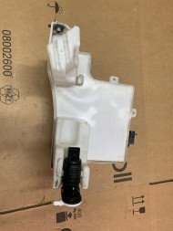 Ford OE 2546249 Washer tank ford focus mk iii 3