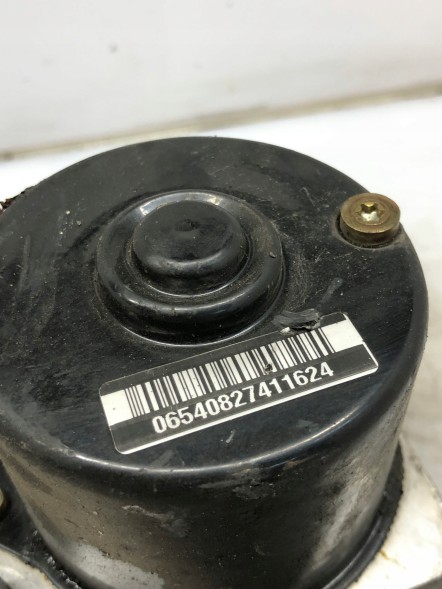 CHINA POMPA STEROWNIK ABS 6760266 6760265 Pump controller abs 6760266 6760265