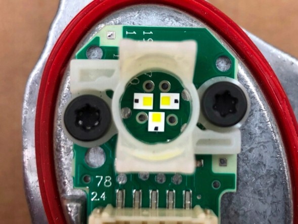 WOLLER 4H0941475 4H0.941.475 Inverter module led left side headlight 4h0941475 for audi