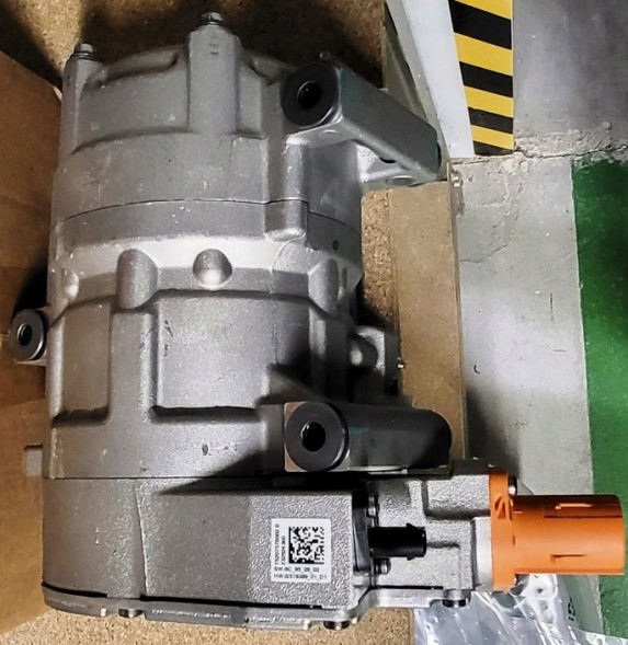 Citroen OE NC 9852854580 New air conditioning compressor citroen berlingo c4 peugeot 2008 ii 9855610380
