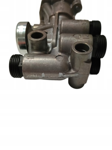 Knorr-Bremse  Axle lift load valve knorr k014977 k017224n00 k004611