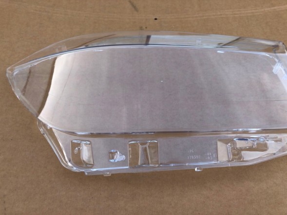 WOLLER L.169/383.+L.169/384. Headlight glass shades left right front for mercedes benz a w176 2012-2015