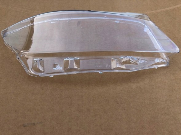 WOLLER L.169/383.+L.169/384. Headlight glass shades left right front for mercedes benz a w176 2012-2015