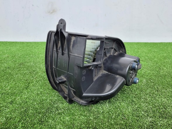 Renault OE 7701057683 Blower nagrz.R kangoo i