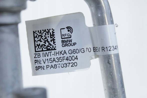 BMW OE  Cooling air conditioning pipe bmw g60 g61 i5 xdrive40 m60 g70 i7