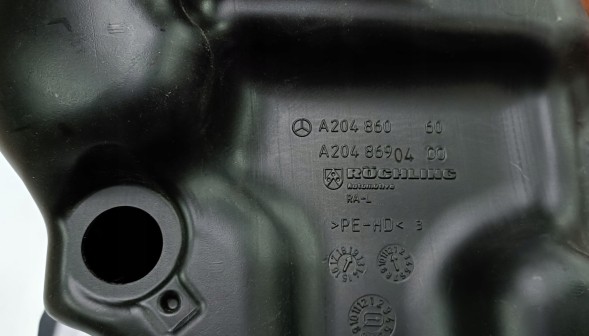 Mercedes-Benz OE A2048690400 Mercedes cls w218 washer reservoir