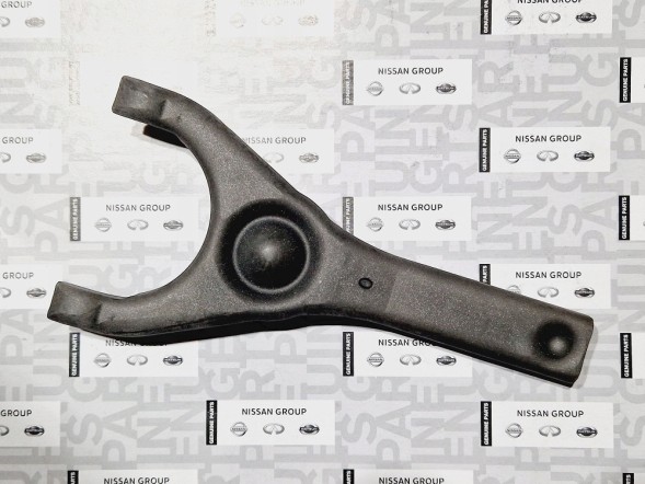 Nissan OE 0W800 Clutch lever clutch paw nissan terrano ii 2.7td