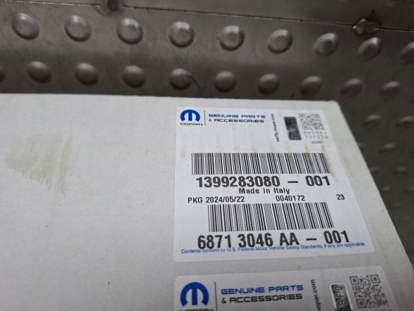 Peugeot OE  Expansion tank with sensor 1399283080 boxer 2.0 bluehdi 2017-