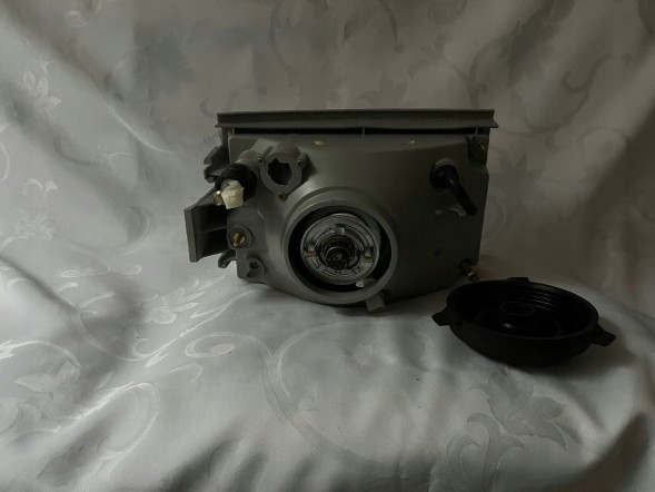 Fiat OE 82418275 Headlight left fiat croma 1988-1993 original fiat