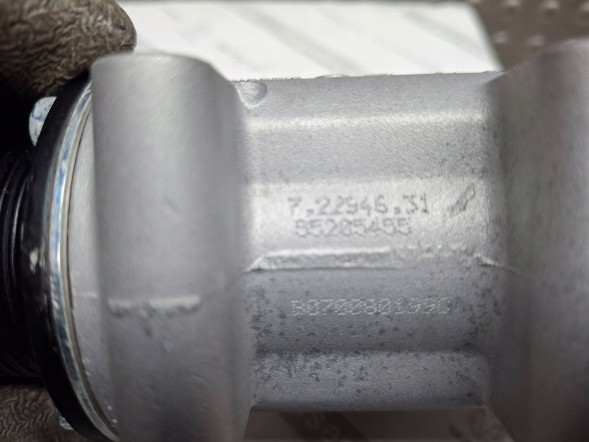 Opel OE S26337990 Valve egr pierburg 55205455 fiat opel alfa romeo 1.9 cdti mjet 120km 2004-