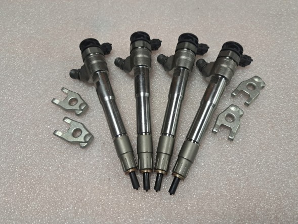 Renault OE 0445110895 BOSCH RENAULT NISSAN MERCEDES Injector injection renault nissan mercedes 1.7 cdi dci r9na402 0445110895