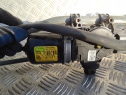 Renault OE  Wiper motor d duster ii