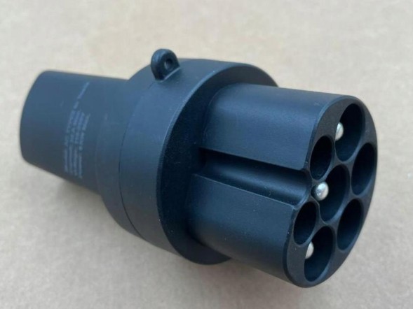 WOLLER ETUI TYPE2 USA EU 32A Adapter charging case 8kw 32a type2 ac to tesla us entry to europe