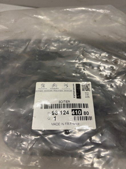 Peugeot OE 98 124 410 80 Fuel filler housing - peugeot oe 98 124 410 80