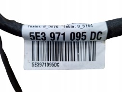 Skoda OE SKODA OCTAVIA IV WIĄZKA ZDERZAKA CZUJNIKÓW PARKOWANIA PDC PRZÓD 5E3971095DC Skoda octavia iv parking sensor bumper beam pdc front 5e3971095dc