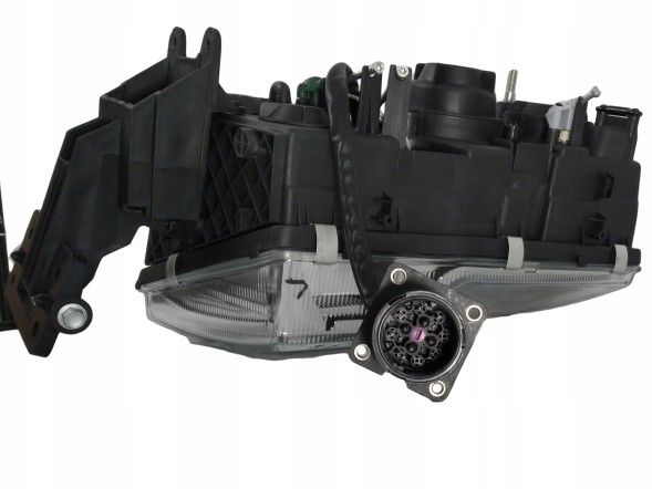 DX  Volvo headlight fh12 fm right round plug* 20360899