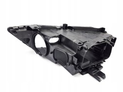 DParts Obudowa reflektora Audi Q3 8U Xenon lift prawa (2014-2018) Reflekotra housing xenon lamp can - audi q3 8u lift 14-18 right