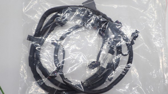 Volkswagen OE VWB2KF0JPCG000 Bumper beam front 4 pdc vw caddy 2kf971095j 2kf 971 095 j +sensors 5wa