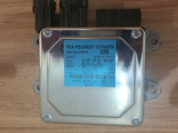 Peugeot OE  Citroen c3 year 2011 steering controller 9665433880