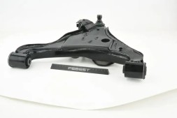 Febest 0224-R51LL Control arm 0224-r51ll febest nissan navara
