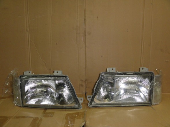 Polcar  Mercedes sprinter headlights + turn signals set 95-00 r