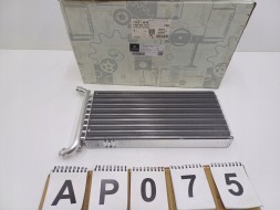 Mercedes-Benz OE A0038357501 Mercedes vito w639 heat exchanger heater original