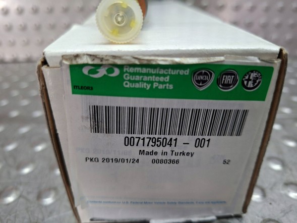 Fiat OE S26340599 Injector bosch 0445110239 fiat scudo ii expert jumpy 1.6 hdi 2007-