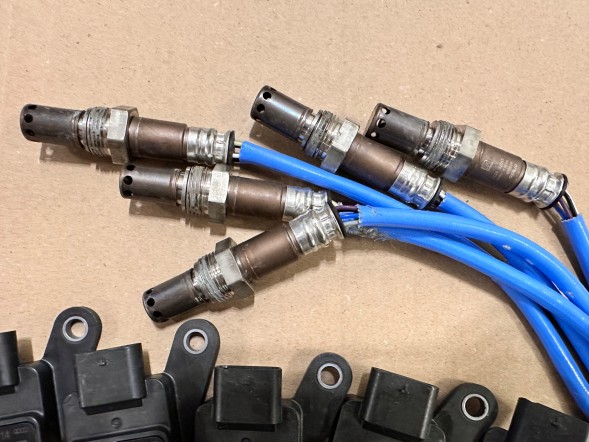 Mercedes-Benz OE MGA12111 Nox sensor probe mercedes a0009054714 denso new .