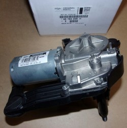 Peugeot OE  Wiper motor p 2008 rear
