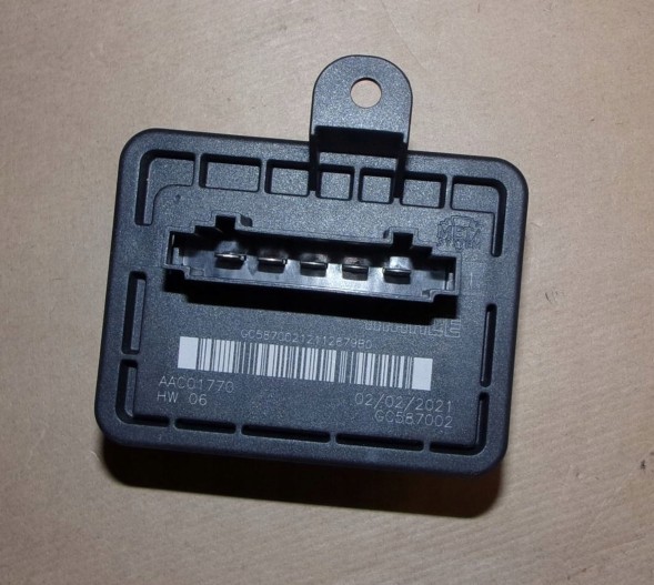 Peugeot OE 1681055380 Blower resistor p 208,2008 1681055380