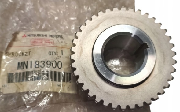 Mitsubishi OE MN183900 Mitsubishi oe asx outlander petrol timing gear 2.0 2.4