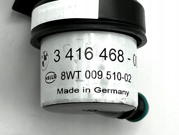 BMW OE 3416468 Bmw x3 e83 lci washer nozzle right 3416468 new