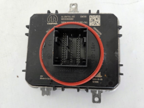 Peugeot OE 9858180080 Converter lamp module peugeot 3008 ii 9858180080