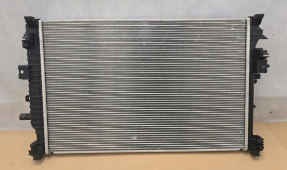 AHE  Water cooler opel insignia 17-22 84208067