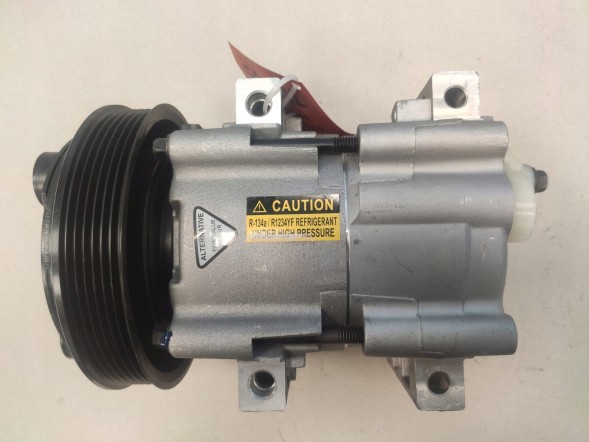 CHINA  Air conditioning compressor 96bw-19d629-ab ford cougar 2.0 16v manuel