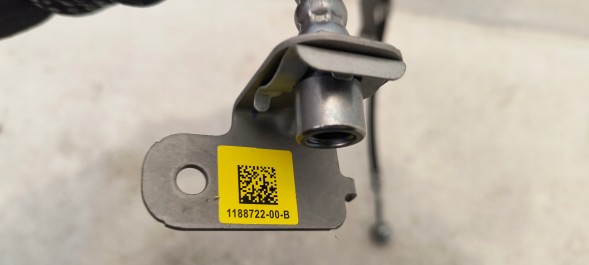 Tesla 1188722-00-B Tesla model y 2020- brake hose left front 1188722-00-b,