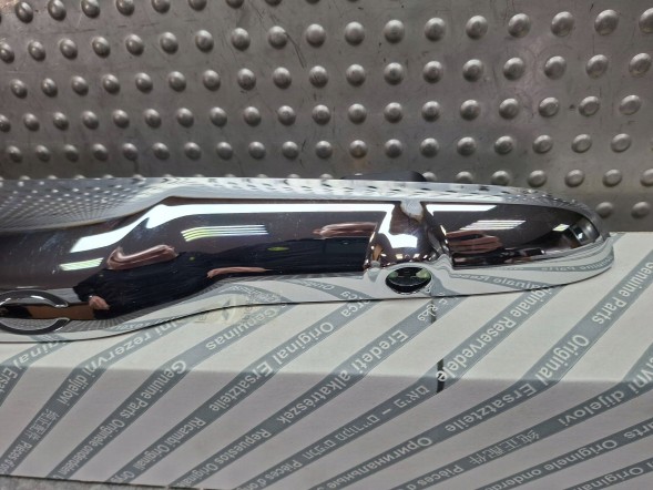 Fiat OE  Flap blend chrome 0735516207 fiat 500 2007-