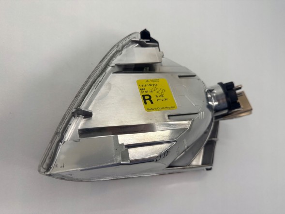 Mercedes-Benz OE MP1-1315106915 Indicator front right mercedes-benz sl500 r129 1315106915