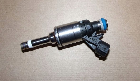 Bosch 0 261 500 092 Injector r clio iv 1.6 16v rs bos 0261500092