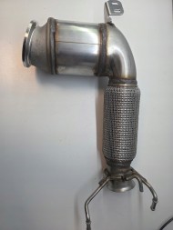 BMW OE KATALIZATOR BMW F40 M135iX F44 M235iX F39 X2 M35iX 8678628 9470154 Catalyst bmw f40 m135ix f44 m235ix f39 x2 m35ix 8678628 9470154