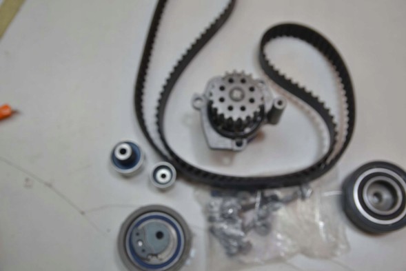 SKF VKMC 01148-2 Timing set (belt + roller + liquid pump) fits: audi a1, a3, a4