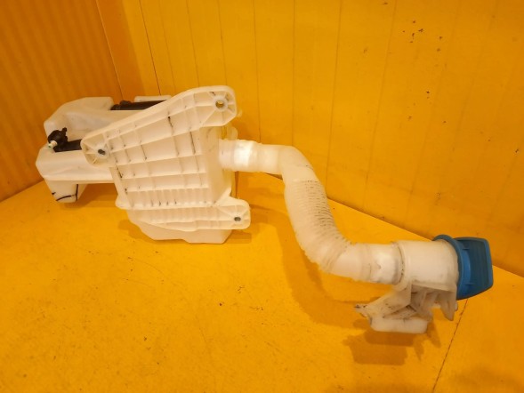 Audi OE 5Q0955453R Oe washer fluid tank audi, seat, skoda