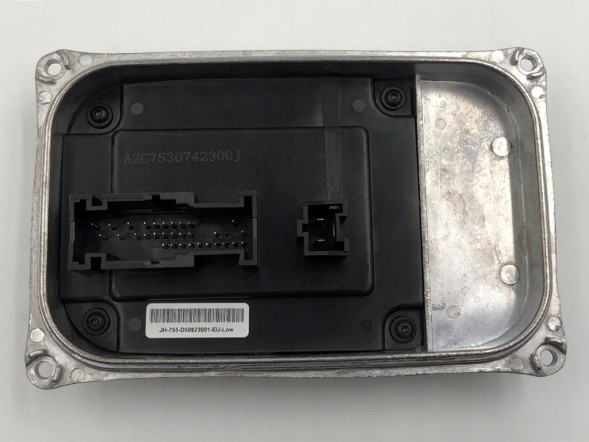 WOLLER H.169/744. Controller module front left 2479004104 for mercedes glc w253