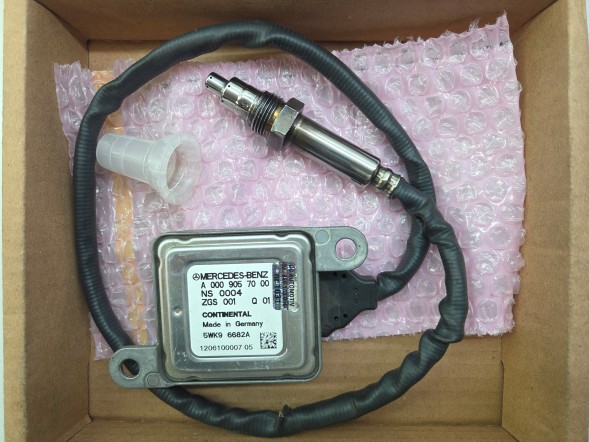 Mercedes-Benz OE  Sensor nox a0009057000 mercedes warranty - we choose under vin
