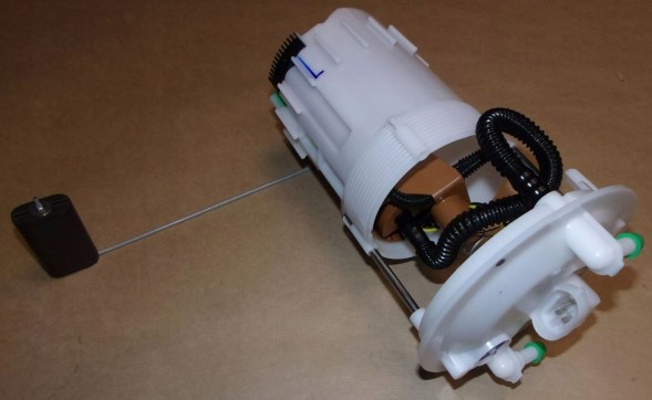 Renault OE  New original fuel pump renault espace iv 2.0dci 2006>172023860r