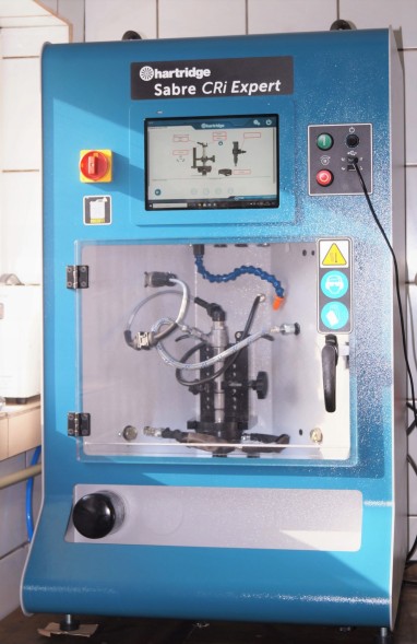 Renault OE 166007840R Injector 2.3 master movano 166000372r + deposit