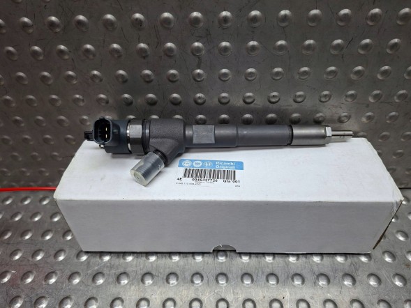 Fiat OE S26337572 Injector bosch 0445110938 fiat 500x tipo qubo 1.3 mjet 2014-