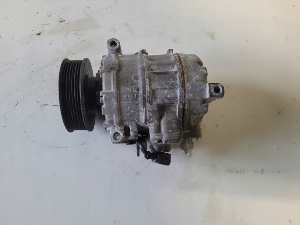 Volkswagen OE VW TOUAREG II PORSCHE CAYENNE 7P5 AUDI Q7 SPRĘŻARKA KLIMATYZACJI 7P0820803M Vw touareg ii porsche cayenne 7p5 audi q7 air conditioning compressor 7p0820803m