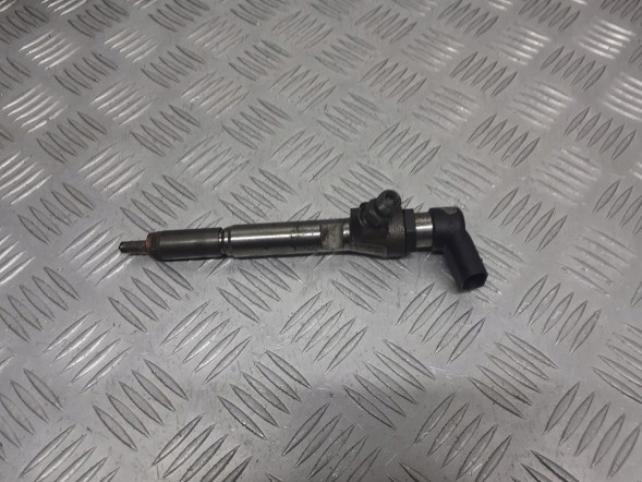 Renault OE 166009445R Injector r megane ii 1.5dci